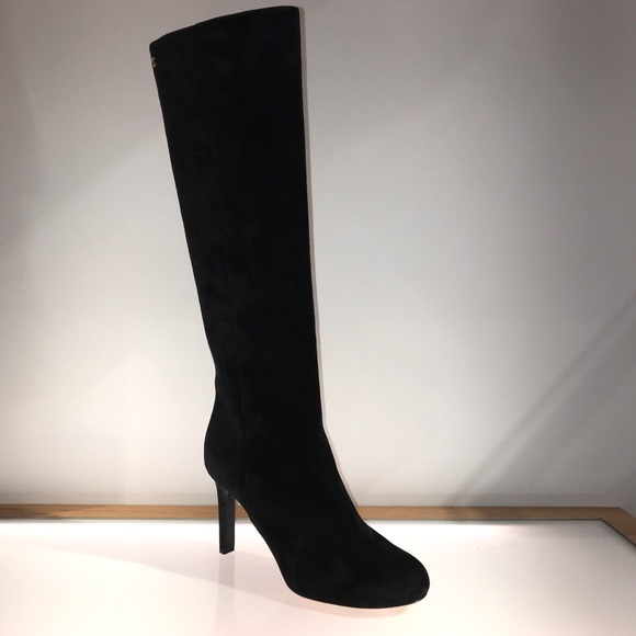 Chanel 90mm CC-Polis High Boot - Picture 1 of 6